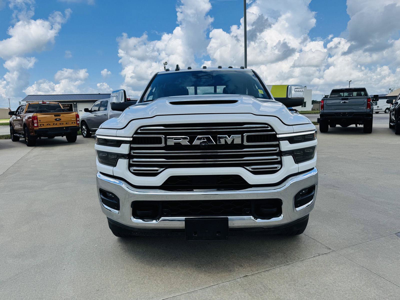 Used 2025 RAM 3500 Laramie w/ Sport Appearance Package AWD/4WD image 36