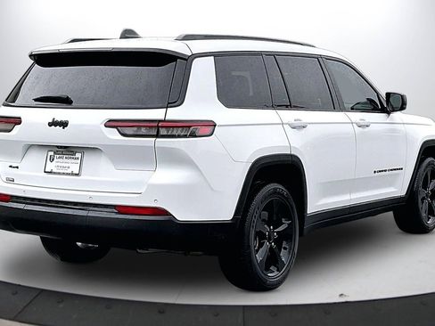 Certified 2023 Jeep Grand Cherokee L Laredo AWD/4WD image 9