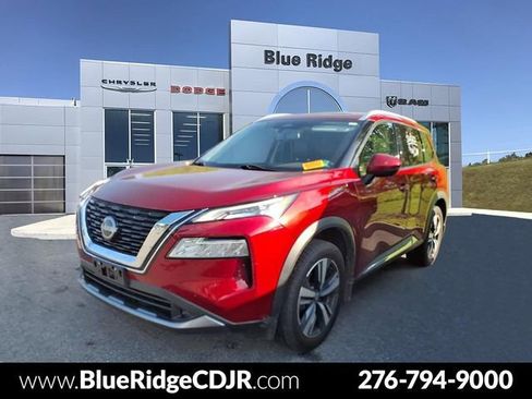 Used 2022 Nissan Rogue SL FWD image 1