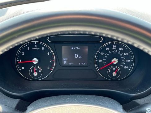 Used 2020 Kia Sorento LX w/ LX I4 Convenience Package image 28