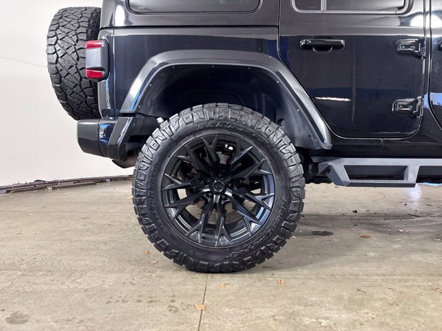 Used 2021 Jeep Wrangler Unlimited Sahara AWD/4WD image 11
