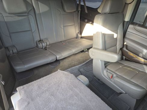 Used 2016 GMC Yukon XL Denali w/ Open Road Package image 28