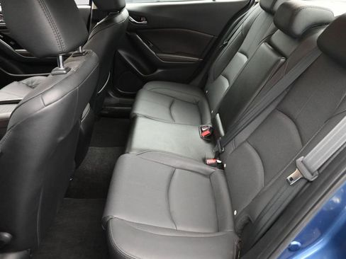 Used 2017 MAZDA MAZDA3 Grand Touring w/ Premium Equipment Package FWD image 10