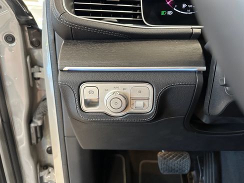 Used 2024 Mercedes-Benz GLE 450 4MATIC image 23