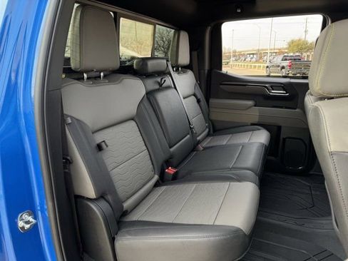 Used 2026 Chevrolet Silverado 1500 ZR2 image 32