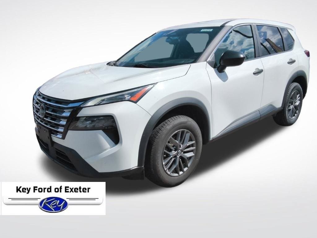 Used 2024 Nissan Rogue S AWD/4WD image 5