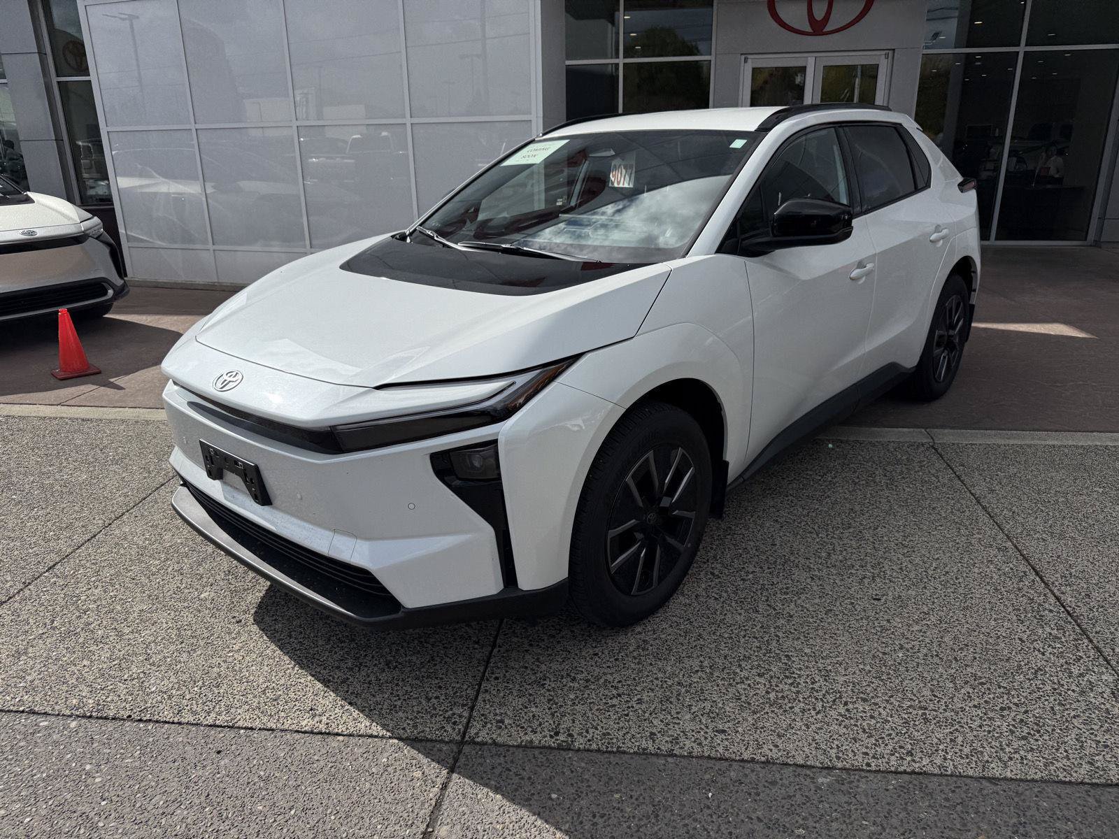 Used 2026 Toyota bZ AWD/4WD image 2