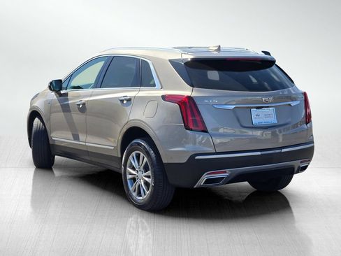 Used 2022 Cadillac XT5 Premium Luxury w/ Technology Package FWD image 8
