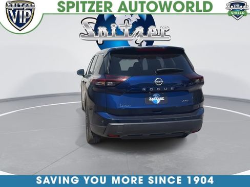 Used 2025 Nissan Rogue SV AWD/4WD image 8