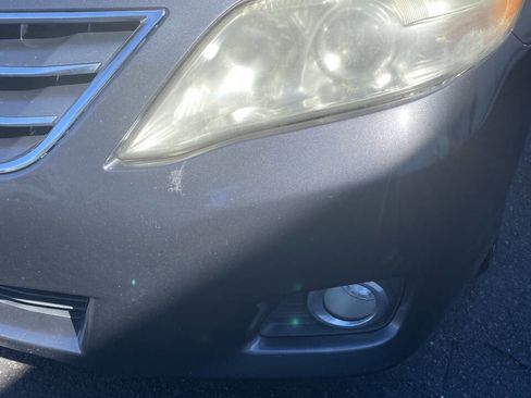 Used 2011 Toyota Camry XLE image 11