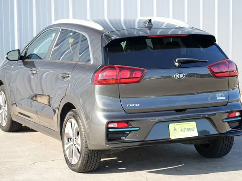Used 2020 Kia Niro EX w/ Cold Weather Package image 46
