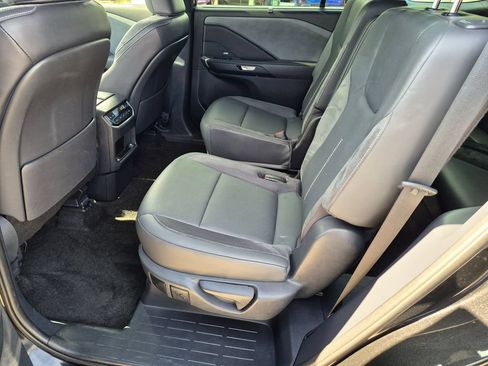 Used 2024 Lexus TX 350 AWD image 32