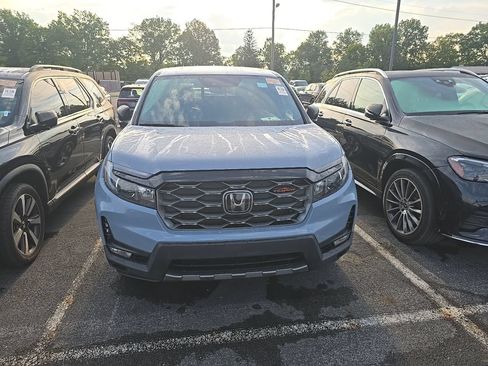 Used 2024 Honda Ridgeline TrailSport image 2