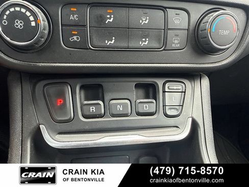 Used 2018 GMC Terrain SLE FWD image 21