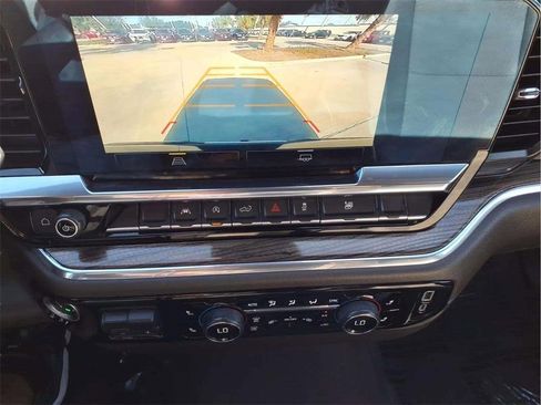 Used 2025 Chevrolet Silverado 1500 LT image 15