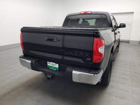 Used 2017 Toyota Tundra SR5 image 7