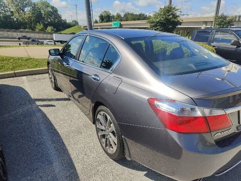 Used 2014 Honda Accord Sport image 9