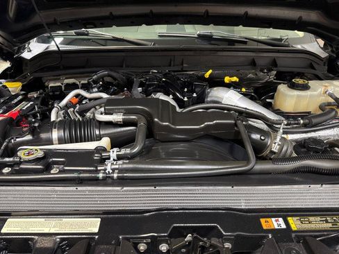 Used 2016 Ford F250 Lariat w/ Lariat Ultimate Package image 82