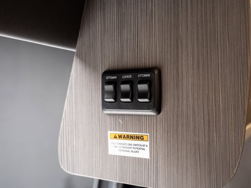 Used 2021 Mercedes-Benz Sprinter 3500 image 84