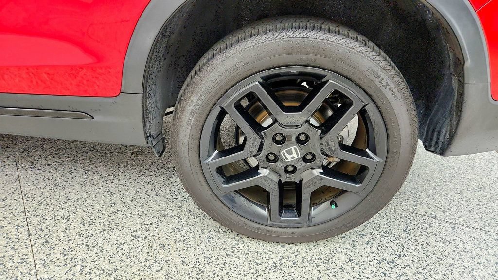 Used 2024 Honda Passport Black Edition image 9