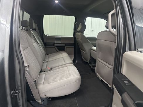 Used 2020 Ford F150 XLT w/ Equipment Group 302A Luxury AWD/4WD image 34