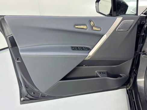 Used 2023 BMW iX M60 w/ Executive Package image 44