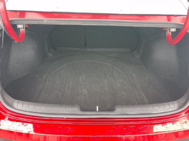 Used 2025 Hyundai Elantra SEL FWD image 32