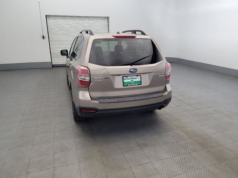 Used 2015 Subaru Forester 2.5i Premium w/ All-Weather Package image 6