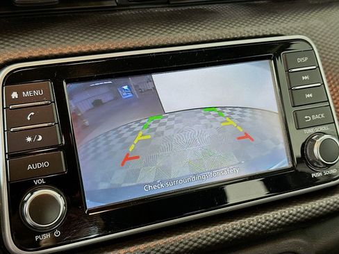 Used 2020 Nissan Kicks S image 14