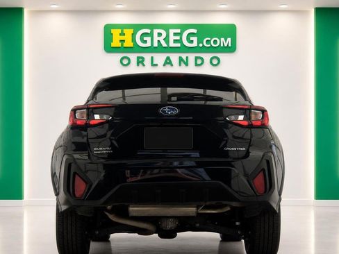 Used 2024 Subaru Crosstrek 2.0i w/ Crosstrek Mirror Package AWD/4WD image 8