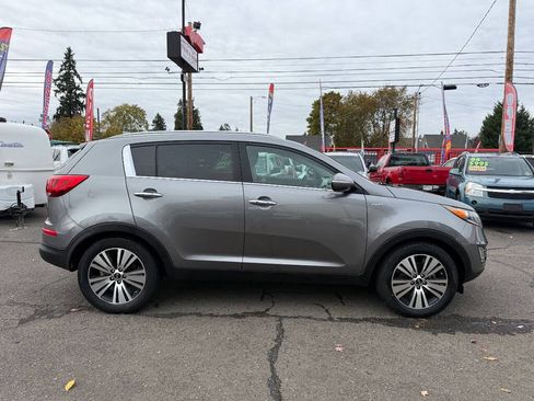 Used 2016 Kia Sportage EX w/ EX Premium Package image 13