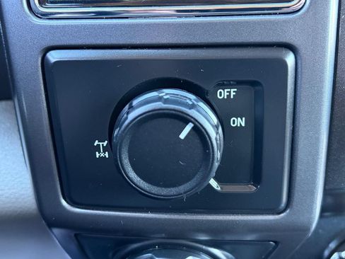 Used 2019 Ford F150 XLT w/ Equipment Group 301A Mid RWD image 13