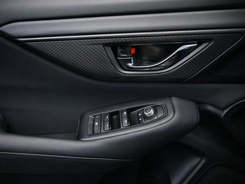 Used 2022 Subaru Outback Premium image 16