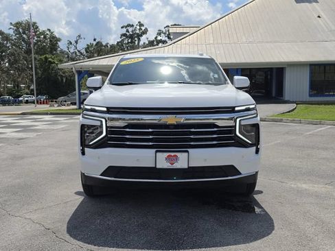 Used 2025 Chevrolet Tahoe LT AWD/4WD image 9