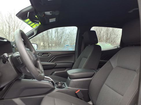 Used 2024 Chevrolet Colorado Trail Boss w/ Advanced Trailering Package image 11