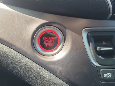 Used 2021 Honda Pilot Special Edition image 23