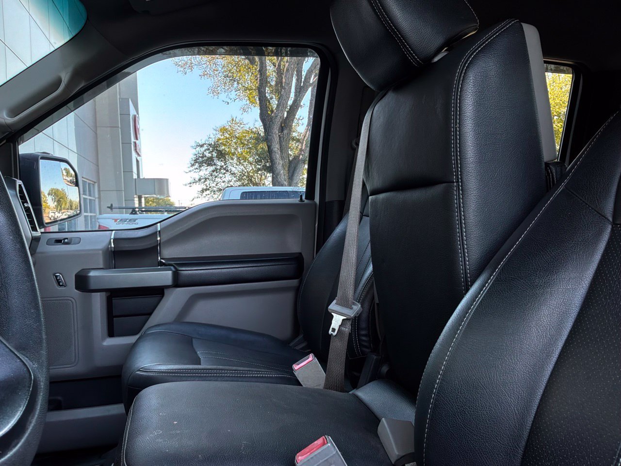 Used 2018 Ford F150 XLT w/ Trailer Tow Package AWD/4WD image 13