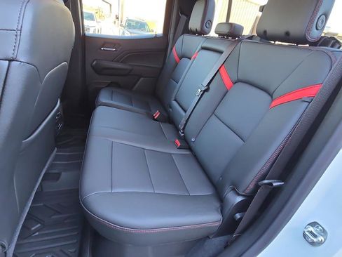 New 2025 Chevrolet Colorado Z71 w/ Z71 Convenience Package 2 image 22