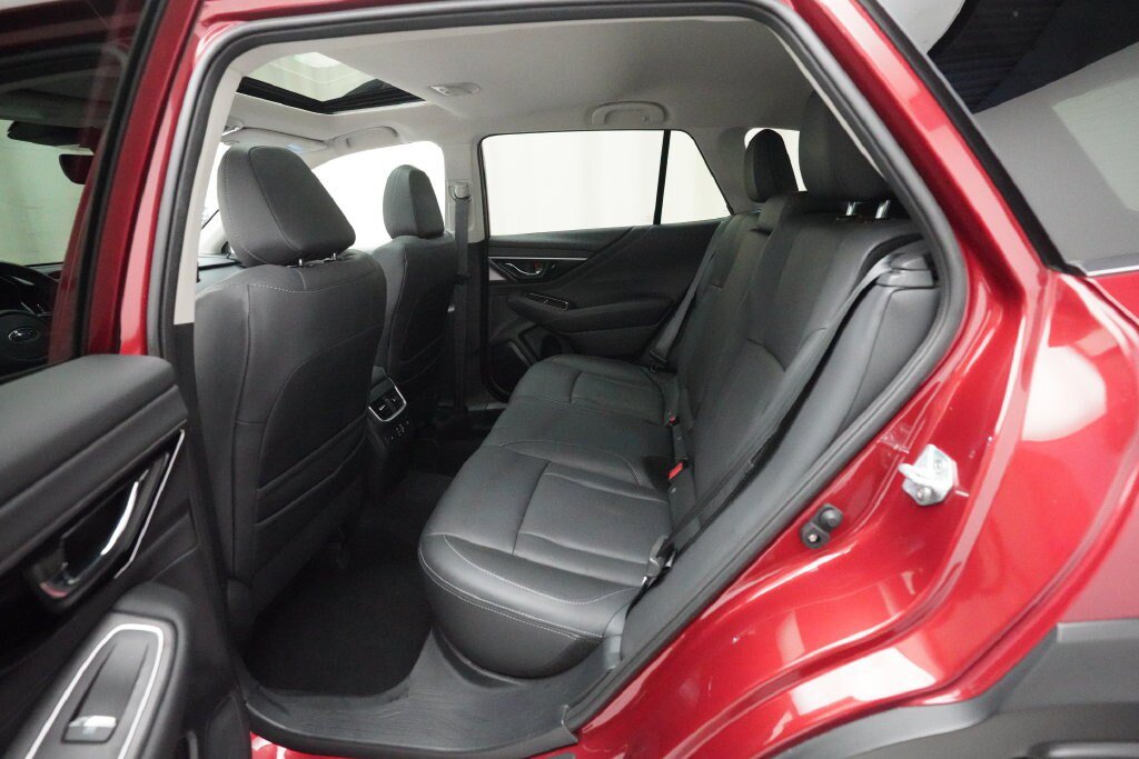 Certified 2024 Subaru Outback Limited AWD/4WD image 16