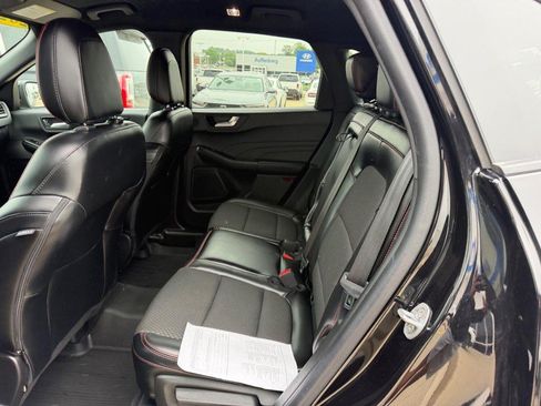 Used 2023 Ford Escape ST-Line Select w/ Tech Pack #2 AWD/4WD image 9