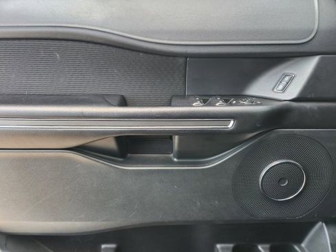 Used 2020 Ford Expedition XLT image 21