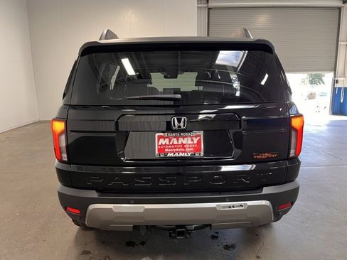 Used 2026 Honda Passport TrailSport Elite image 4