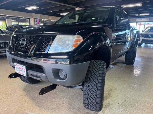 Used 2014 Nissan Frontier S RWD image 3