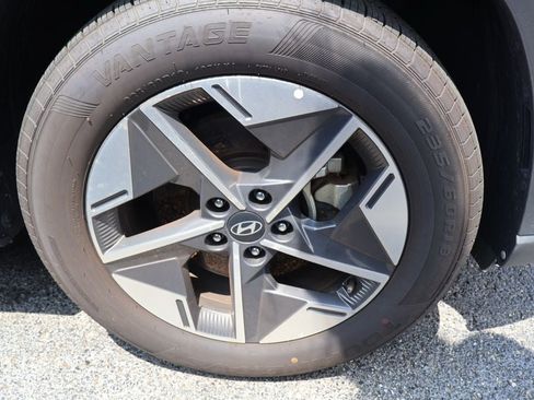 Used 2025 Hyundai Tucson SEL FWD image 13