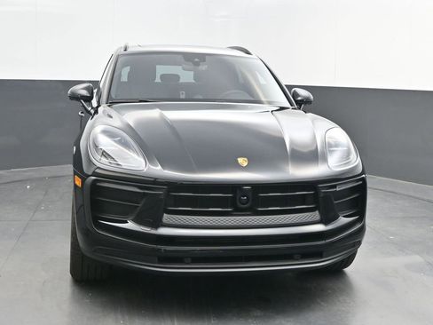 New 2026 Porsche Macan image 10