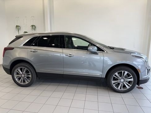 New 2025 Cadillac XT5 Premium Luxury image 42