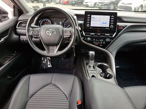 Certified 2022 Toyota Camry SE AWD/4WD image 12
