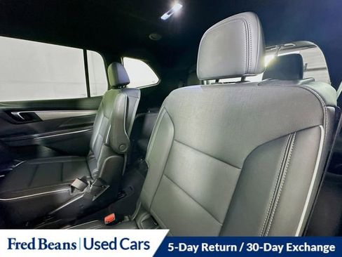 Used 2025 Buick Enclave Preferred image 26