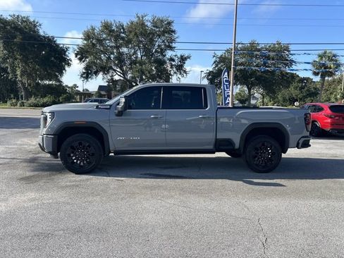 Used 2024 GMC Sierra 2500 AT4 w/ AT4 Premium Plus Package AWD/4WD image 6