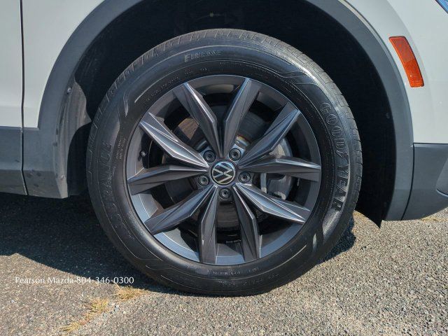 Used 2024 Volkswagen Tiguan Wolfsburg Edition AWD/4WD image 12
